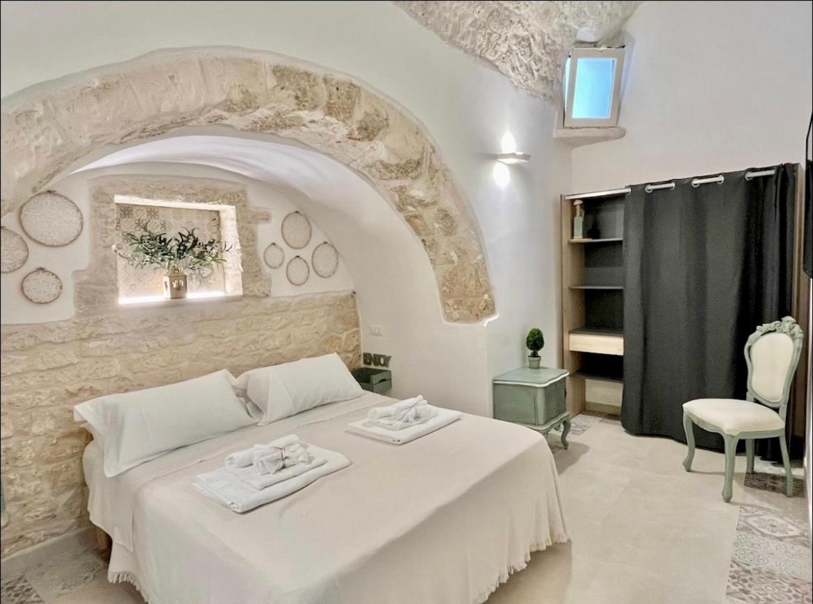 オストゥーニCupola In Pietra - 2 Min Dal Centro Storicoアパートメント エクステリア 写真